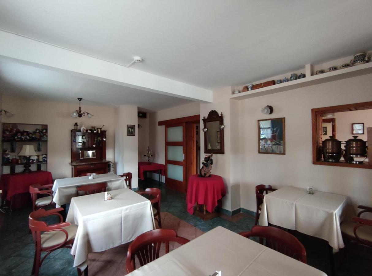 Fortuna Hotel Miskolc Eksteriør billede