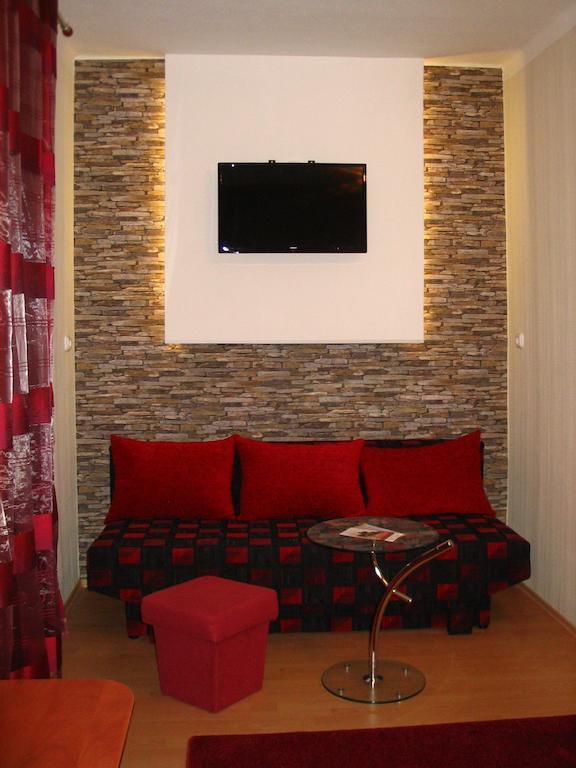 Fortuna Hotel Miskolc Eksteriør billede