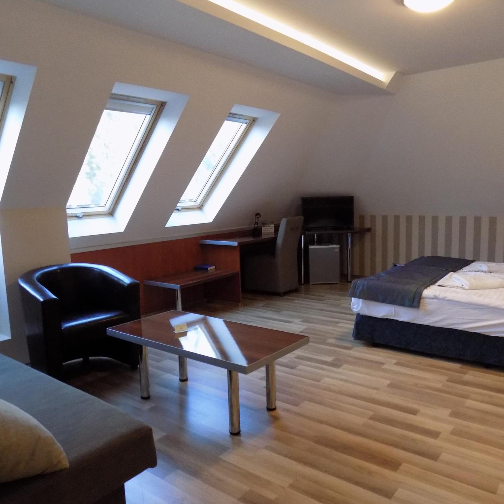 Fortuna Hotel Miskolc Værelse billede